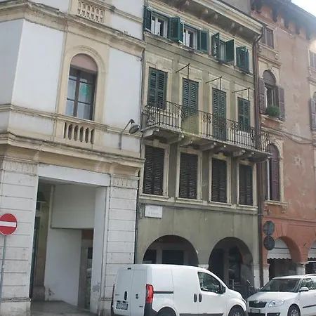 Residenza San Tomaso Гостевой дом